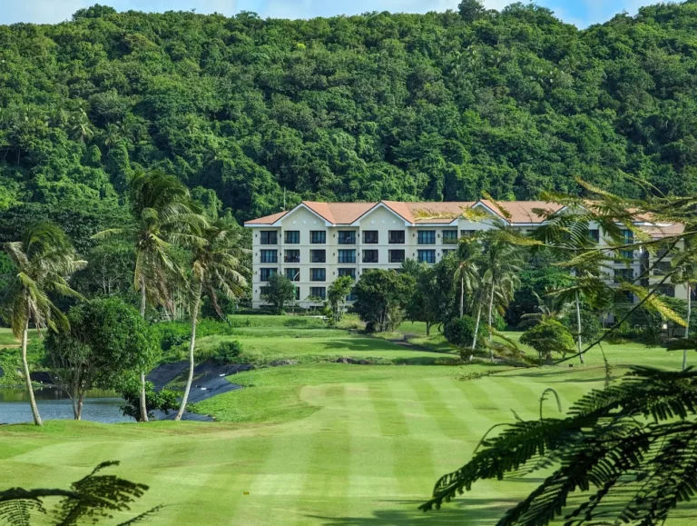 fairways-and-bluewater