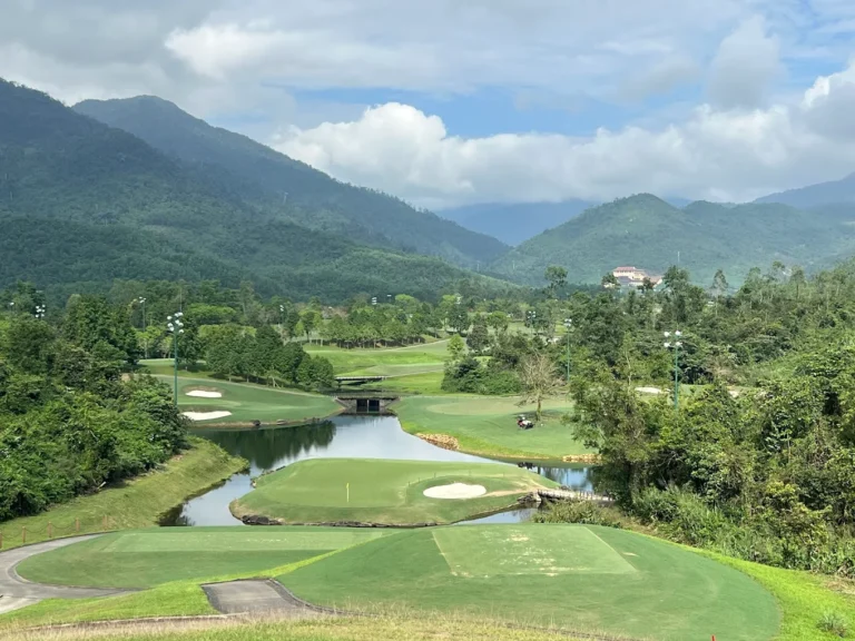 vietnam_central_banahills_2